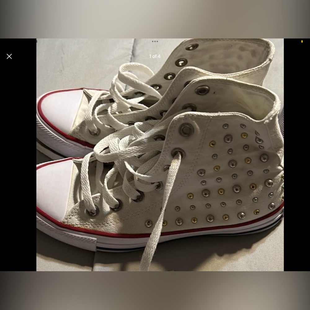 Chuck Taylor Converse